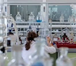 Uniões rotativas e Juntas rotativas para o Segmento Químico